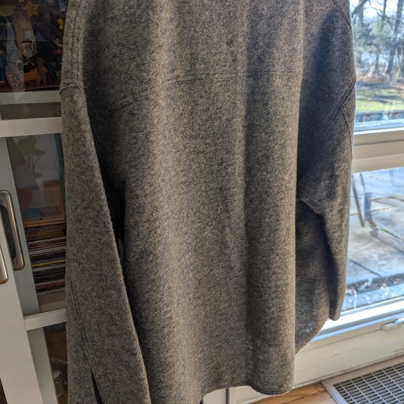 Zara bell-sleeve sweater, size L - Picture 2 of 3